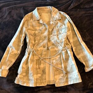 American Eagle Outfitters Camouflage Jacket